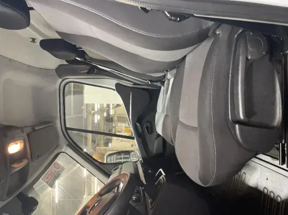 RENAULT MASTER FG III - voiture d'occasion - Photo 16