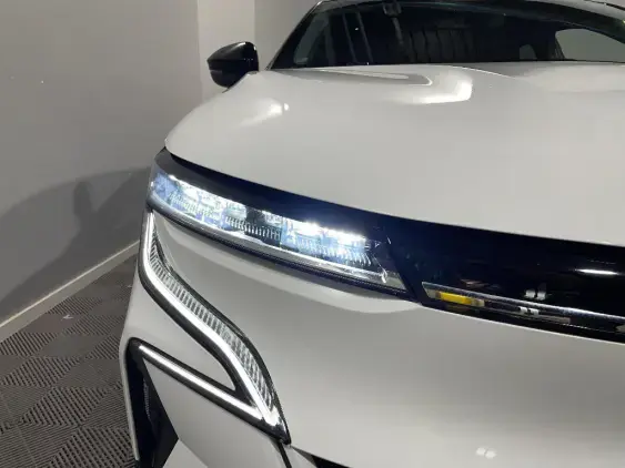 RENAULT MEGANE V - voiture d'occasion - Photo 20