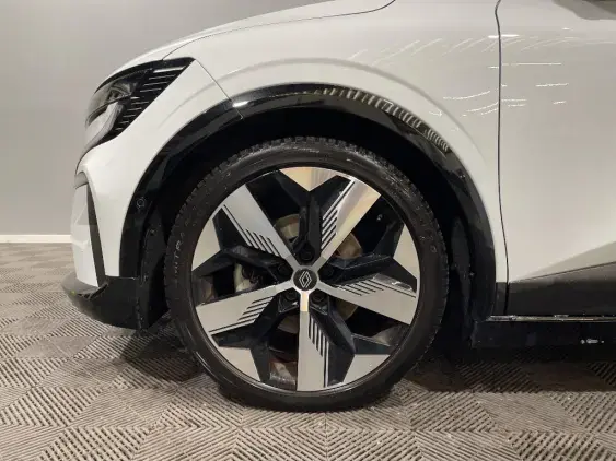 RENAULT MEGANE V - voiture d'occasion - Photo 21