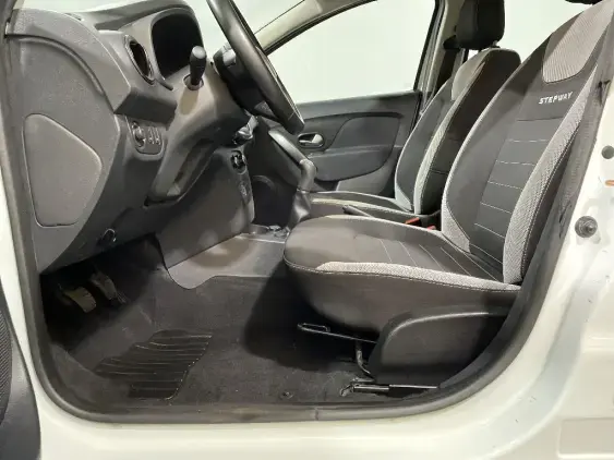DACIA SANDERO II - voiture d'occasion - Photo 17
