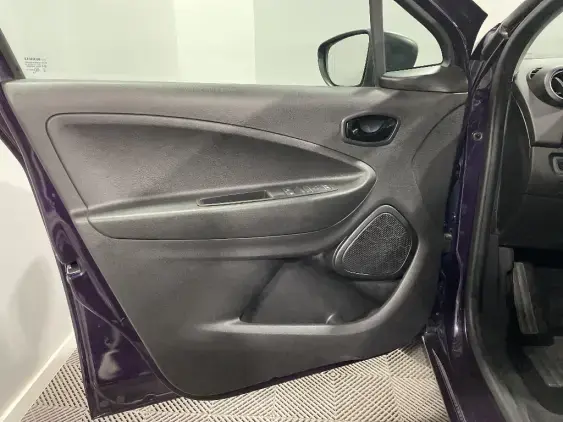 RENAULT ZOE - voiture d'occasion - Photo 18