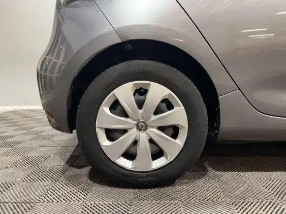 RENAULT ZOE - voiture d'occasion - Photo 23
