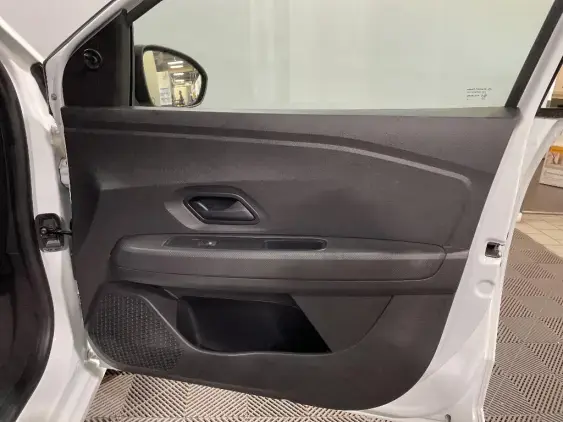 DACIA SANDERO III - voiture d'occasion - Photo 19