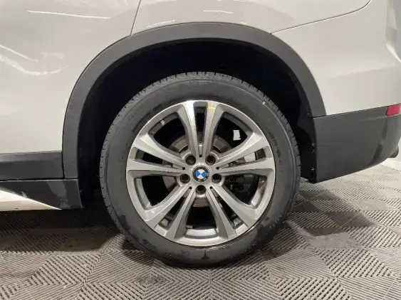 BMW X1 F48 LCI - voiture d'occasion - Photo 23