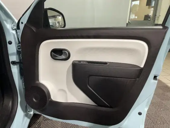 RENAULT TWINGO III - voiture d'occasion - Photo 17