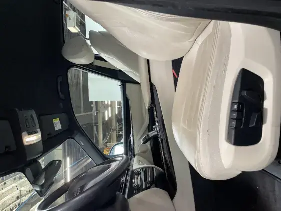 BMW X5 F15 - voiture d'occasion - Photo 17