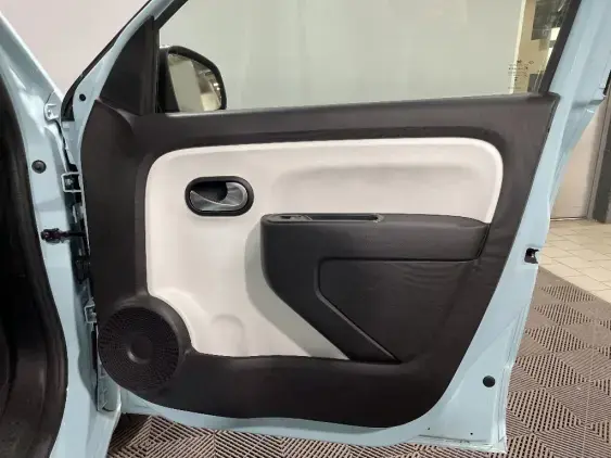 RENAULT TWINGO ELECTRIQUE III - voiture d'occasion - Photo 18