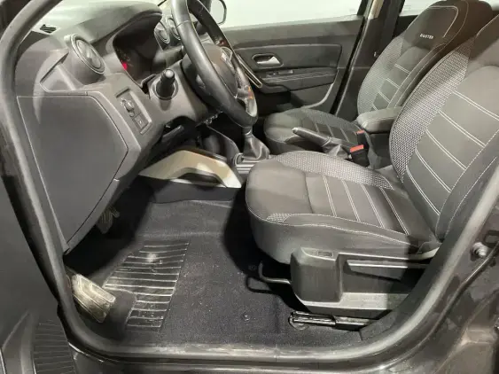 DACIA DUSTER II - voiture d'occasion - Photo 18