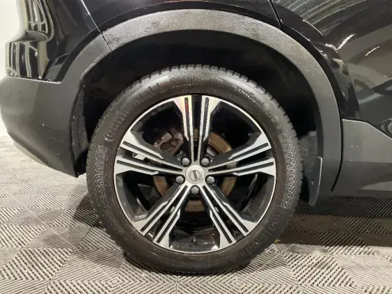 VOLVO XC40 - voiture d'occasion - Photo 24