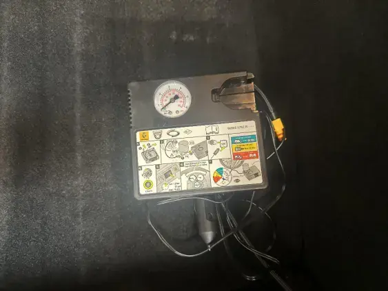 RENAULT CLIO V - voiture d'occasion - Photo 17