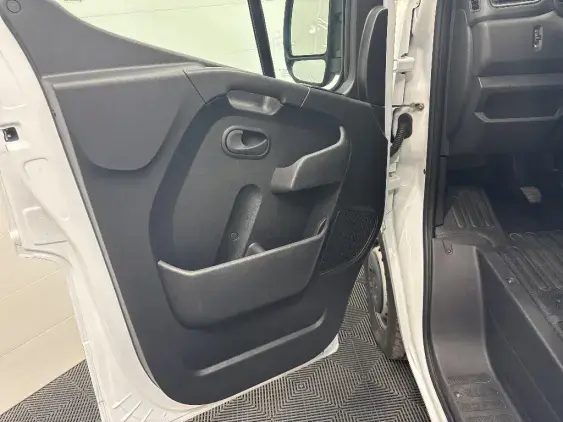 RENAULT MASTER FG III - voiture d'occasion - Photo 19