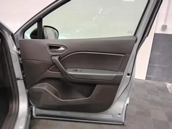 RENAULT CAPTUR II - voiture d'occasion - Photo 20