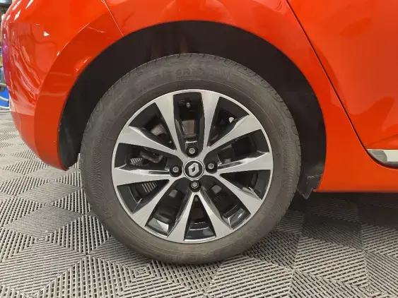 RENAULT CLIO V - voiture d'occasion - Photo 25