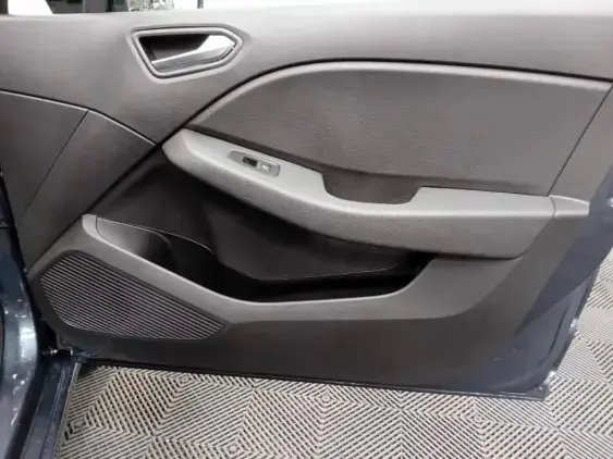 RENAULT CLIO V - voiture d'occasion - Photo 19