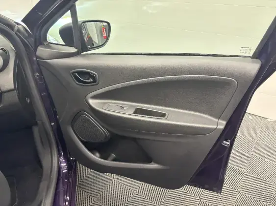 RENAULT ZOE - voiture d'occasion - Photo 20