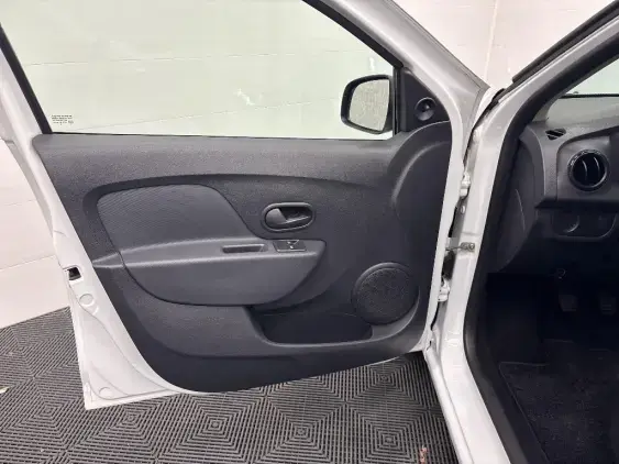 DACIA SANDERO II - voiture d'occasion - Photo 19