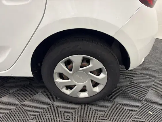 DACIA SANDERO II - voiture d'occasion - Photo 24