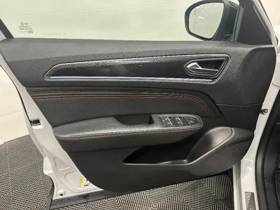 RENAULT ARKANA - voiture d'occasion - Photo 19