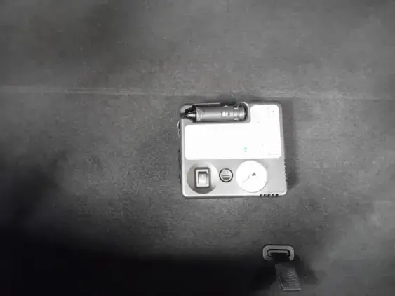 RENAULT MEGANE V - voiture d'occasion - Photo 17