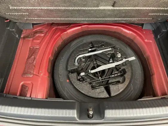 VOLKSWAGEN POLO VI - voiture d'occasion - Photo 17