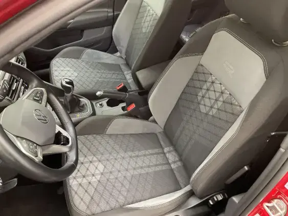 VOLKSWAGEN POLO VI - voiture d'occasion - Photo 18