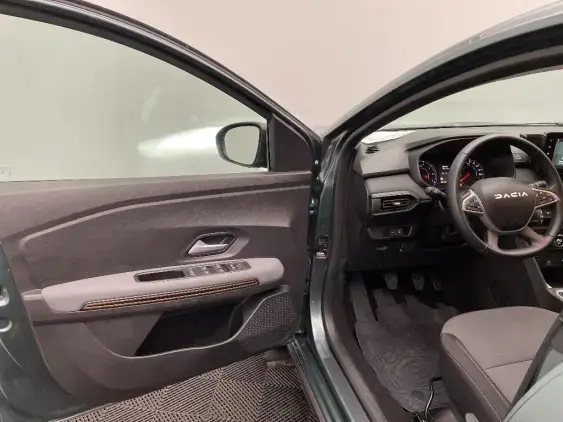 DACIA SANDERO III - voiture d'occasion - Photo 18