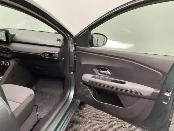 DACIA SANDERO III - voiture d'occasion - Photo 19