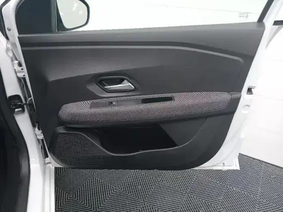 DACIA SANDERO III - voiture d'occasion - Photo 20