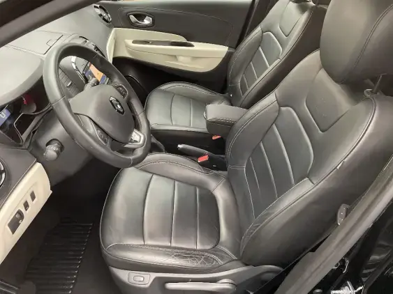 RENAULT CAPTUR - voiture d'occasion - Photo 18