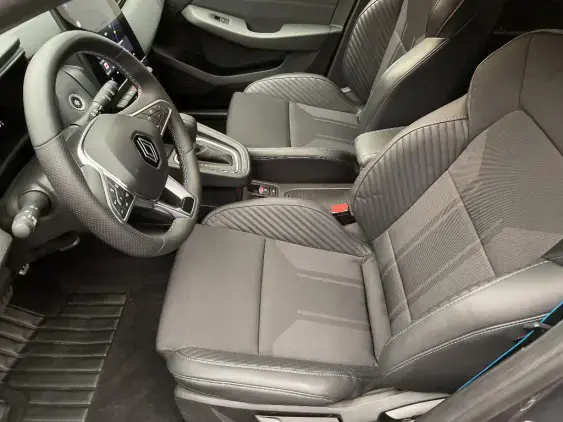 RENAULT CLIO V - voiture d'occasion - Photo 17