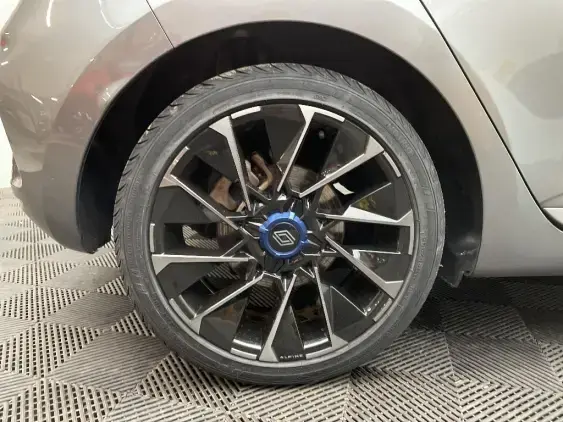 RENAULT CLIO V - voiture d'occasion - Photo 24