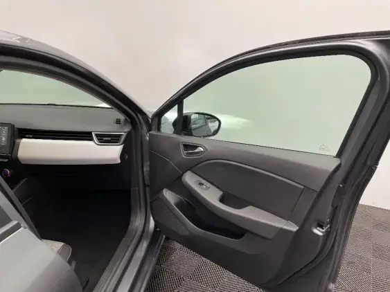 RENAULT CLIO V - voiture d'occasion - Photo 19