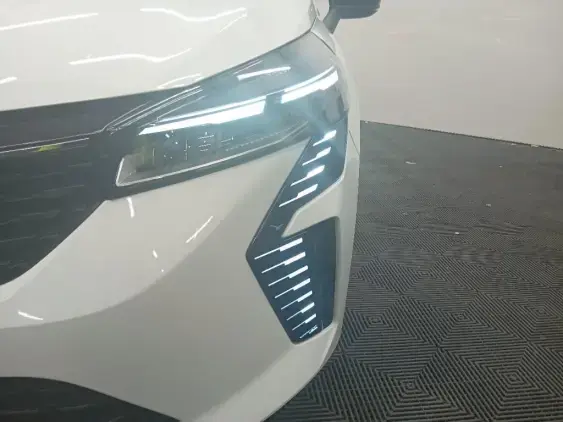 RENAULT CLIO V - voiture d'occasion - Photo 22