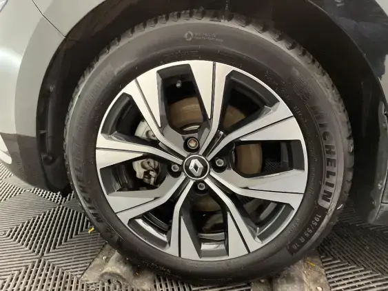 RENAULT CLIO V - voiture d'occasion - Photo 22