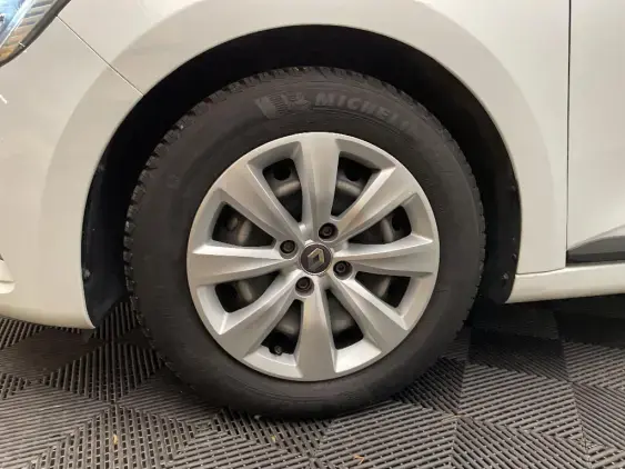 RENAULT CLIO REVERSIBLE V - voiture d'occasion - Photo 20