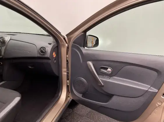 DACIA SANDERO II - voiture d'occasion - Photo 20