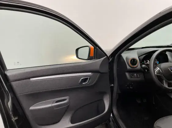 DACIA SPRING - voiture d'occasion - Photo 17