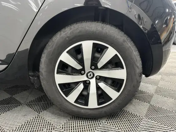 RENAULT CLIO V - voiture d'occasion - Photo 23