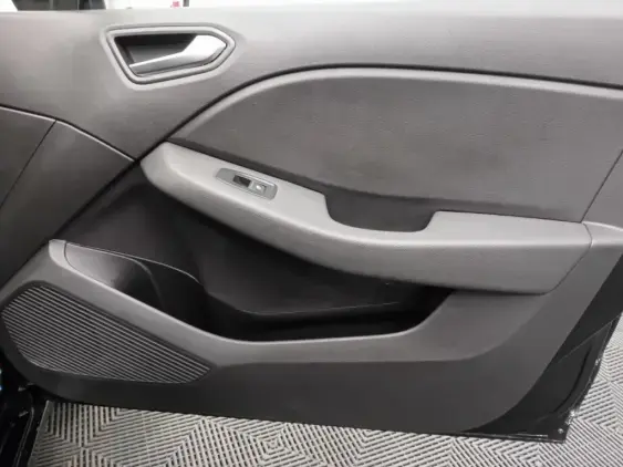 RENAULT CLIO V - voiture d'occasion - Photo 19