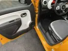 RENAULT TWINGO III - Photo 16