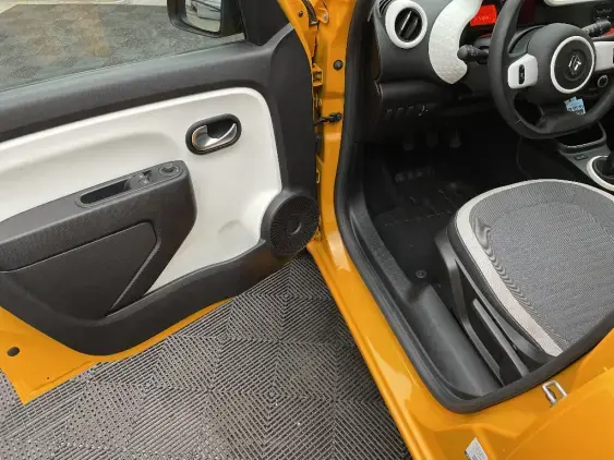 RENAULT TWINGO III - voiture d'occasion - Photo 16