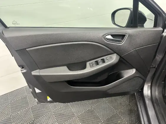 RENAULT CLIO V - voiture d'occasion - Photo 18