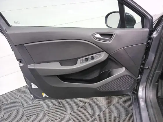 RENAULT CLIO V - voiture d'occasion - Photo 18