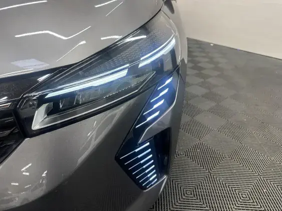 RENAULT CLIO V - voiture d'occasion - Photo 22