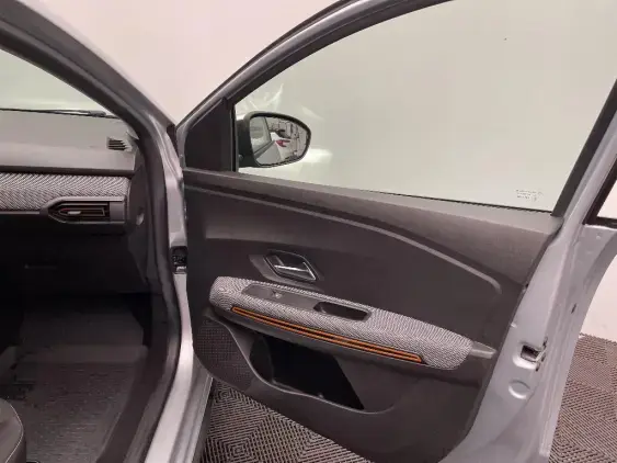 DACIA SANDERO III - voiture d'occasion - Photo 18