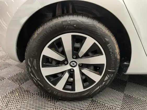 RENAULT CLIO V - voiture d'occasion - Photo 23