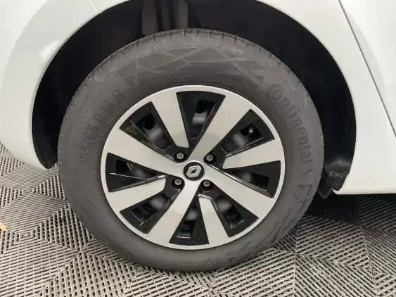 RENAULT CLIO V - voiture d'occasion - Photo 24