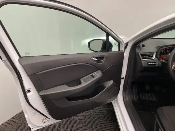 RENAULT CLIO V - voiture d'occasion - Photo 17