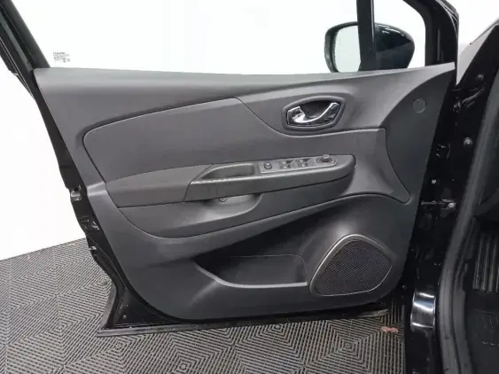 RENAULT CAPTUR - voiture d'occasion - Photo 18