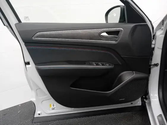 RENAULT ARKANA - voiture d'occasion - Photo 19